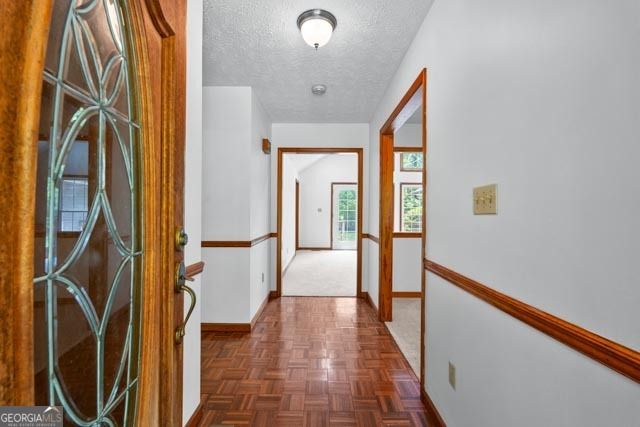 290 Kari Glen Drive, Fayetteville, GA 30215