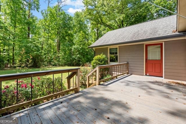 290 Kari Glen Drive, Fayetteville, GA 30215