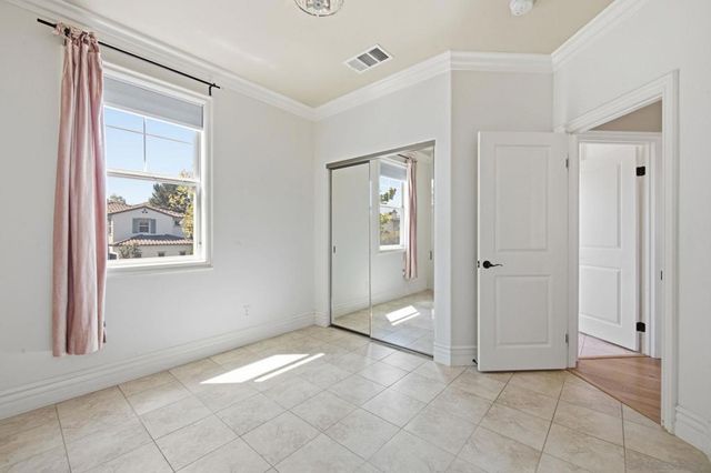 6190 Valerian Vista Place, San Diego, CA 92130
