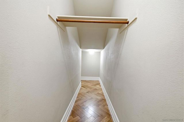 6190 Valerian Vista Place, San Diego, CA 92130