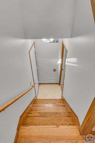 7412 SW 25th ST, Topeka, KS 66614