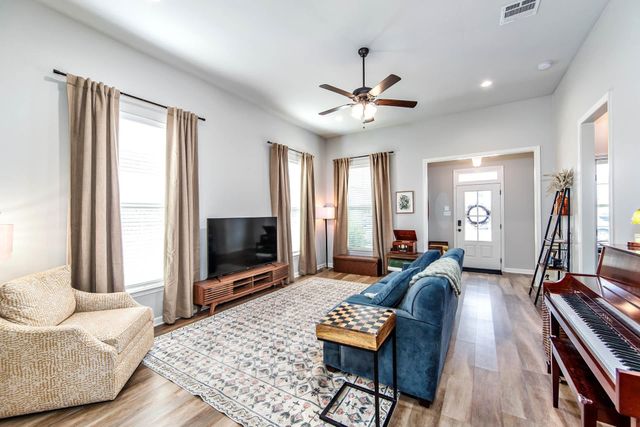 4777 Emile Dr, Houma, LA 70364