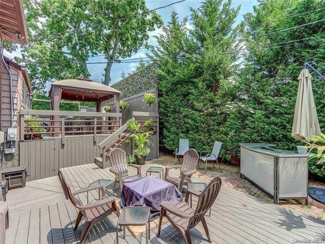 1603 Anita Lane, Seaford, NY 11783