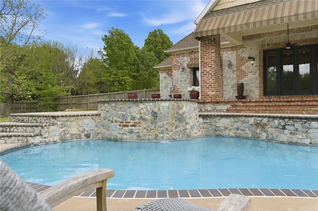 3618 Howard Nickell Road, Fayetteville, AR 72704