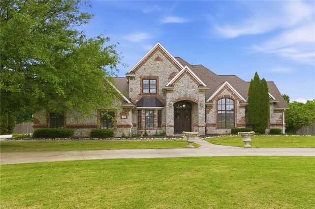 3618 Howard Nickell Road, Fayetteville, AR 72704