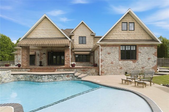 3618 Howard Nickell Road, Fayetteville, AR 72704