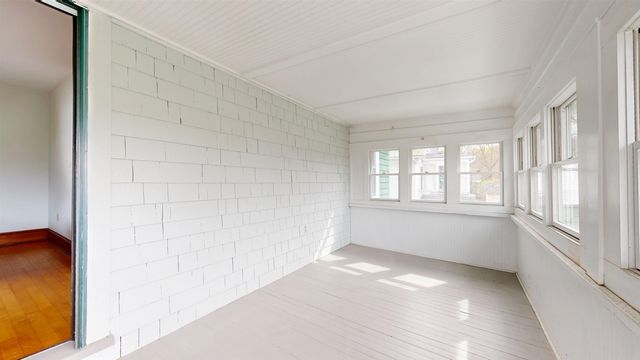 25 University Terrace, Burlington, VT 05401