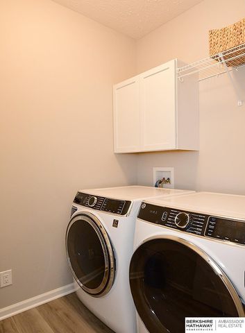 12957 S 54 Street, Papillion, NE 68138