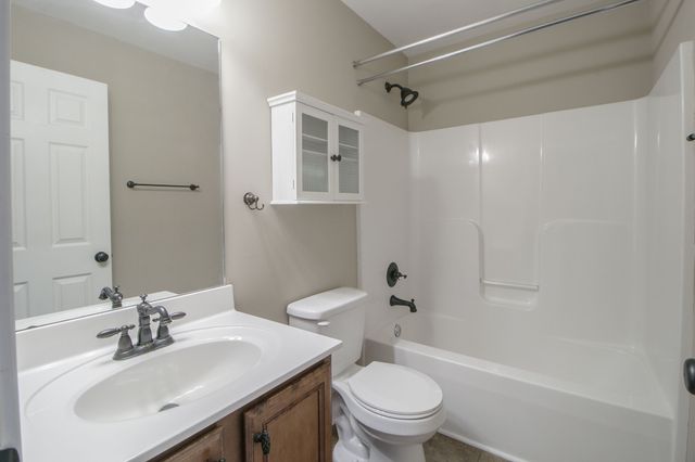 605 Anderson Drive, Clarksville, TN 37040