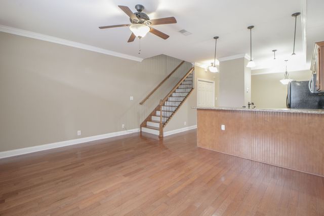 605 Anderson Drive, Clarksville, TN 37040