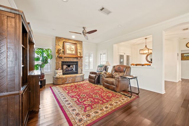 201 Pioneer Drive A, Keene, TX 76059