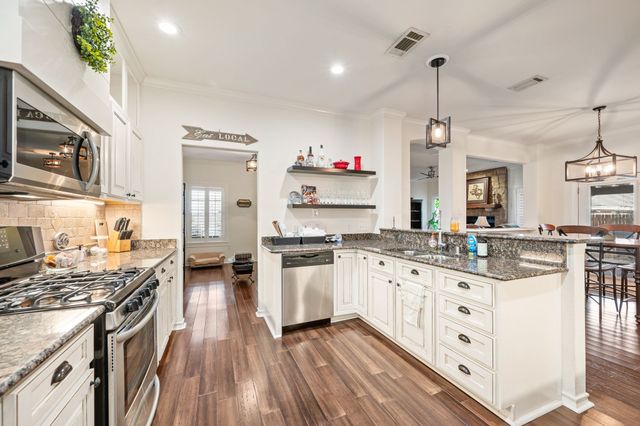 201 Pioneer Drive A, Keene, TX 76059