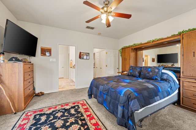 201 Pioneer Drive A, Keene, TX 76059