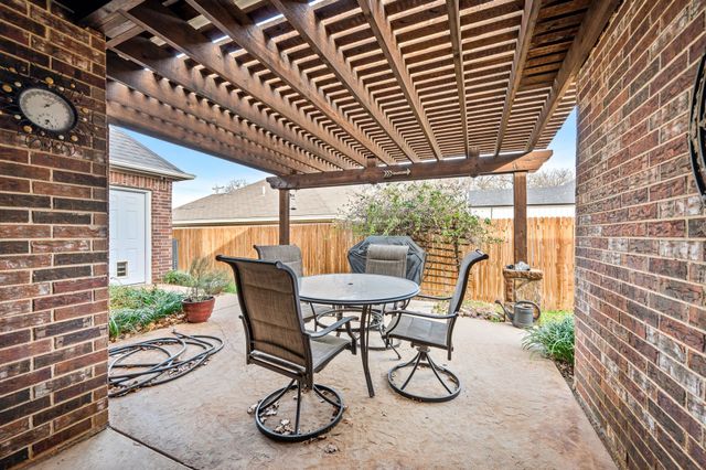 201 Pioneer Drive A, Keene, TX 76059