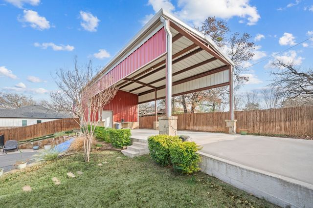 201 Pioneer Drive A, Keene, TX 76059