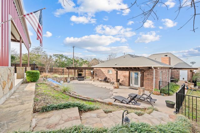 201 Pioneer Drive A, Keene, TX 76059