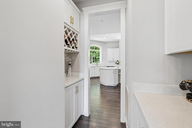 2019 BASIL HALL CT, Gambrills, MD 21054