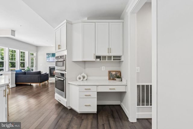 2019 BASIL HALL CT, Gambrills, MD 21054