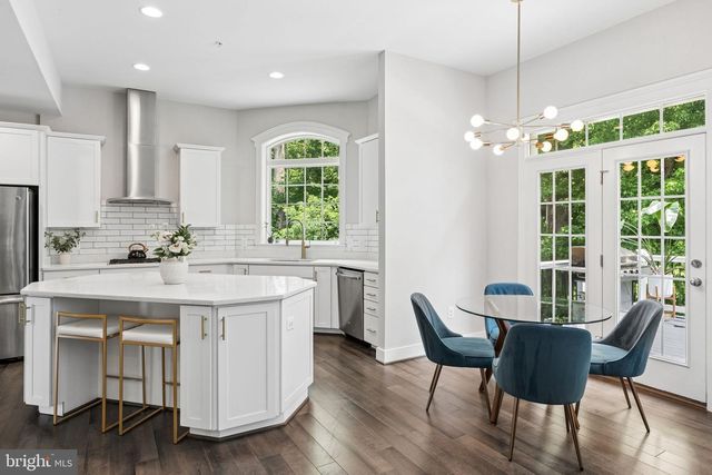 2019 BASIL HALL CT, Gambrills, MD 21054