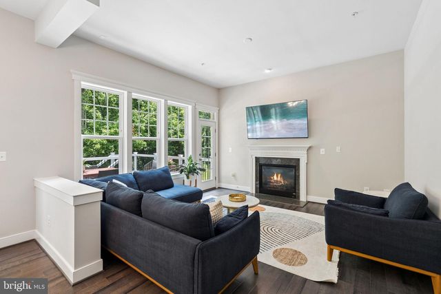 2019 BASIL HALL CT, Gambrills, MD 21054