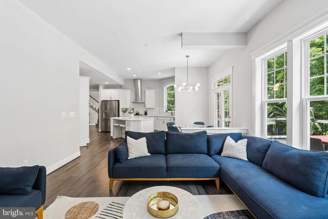 2019 BASIL HALL CT, Gambrills, MD 21054
