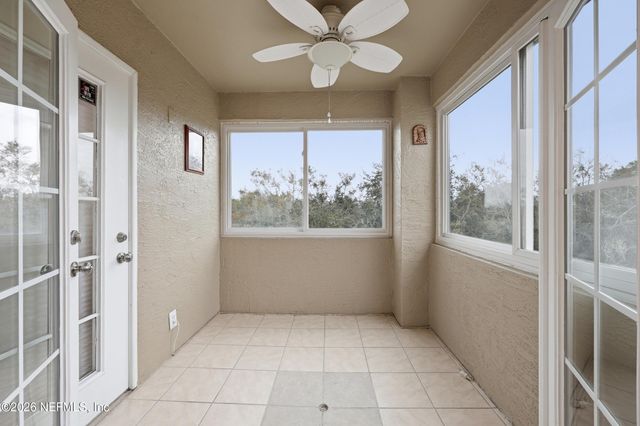 1701 THE GREENS Way 1923, Jacksonville Beach, FL 32250