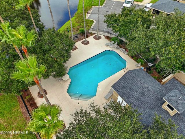 1701 THE GREENS Way 1923, Jacksonville Beach, FL 32250