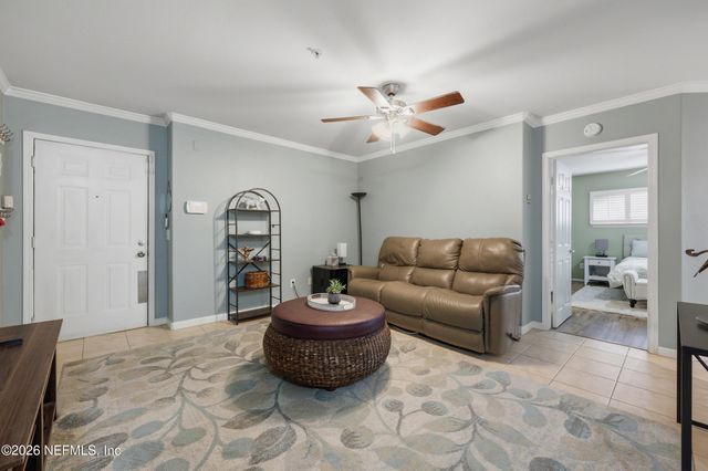 1701 THE GREENS Way 1923, Jacksonville Beach, FL 32250