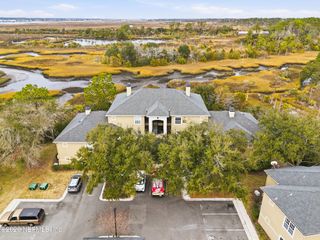 1701 THE GREENS Way 1923, Jacksonville Beach, FL 32250
