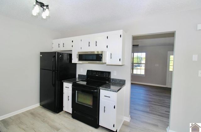 680 680 Artic, Oak Grove, KY 42262