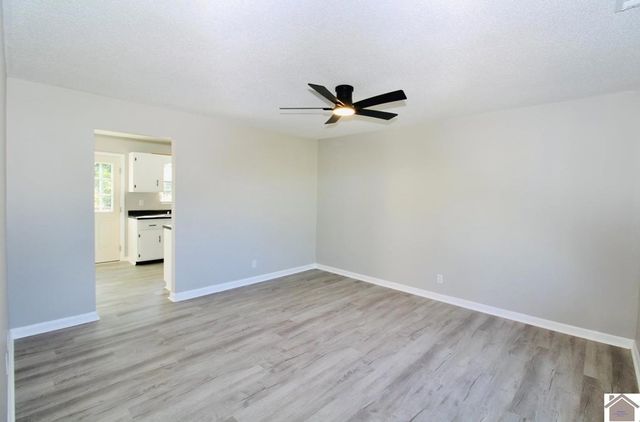 680 680 Artic, Oak Grove, KY 42262