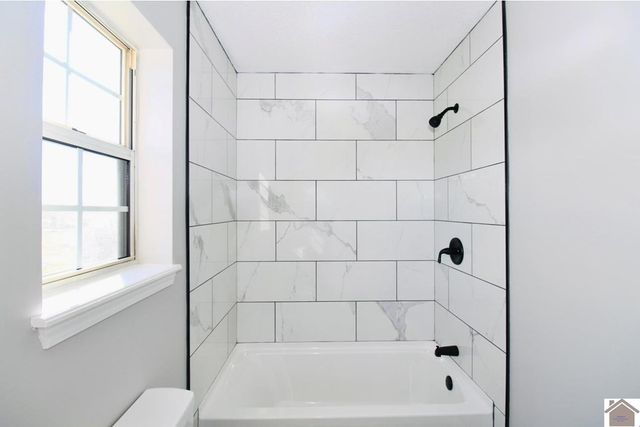 680 680 Artic, Oak Grove, KY 42262