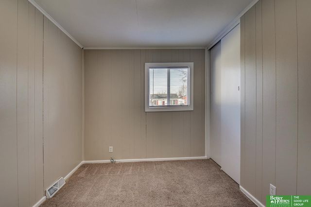 3857 Vinton Street, Omaha, NE 68105