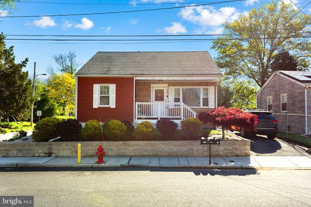19 FRANCIS ST, Wrightstown, NJ 08562