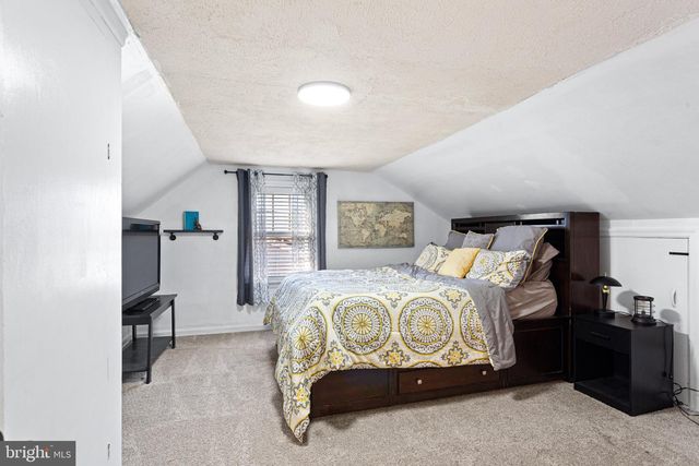 19 FRANCIS ST, Wrightstown, NJ 08562