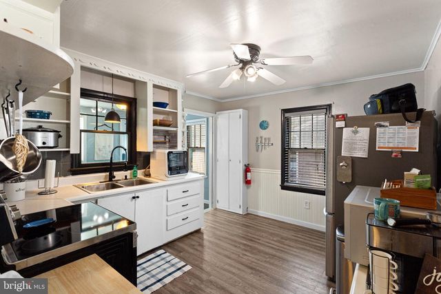 19 FRANCIS ST, Wrightstown, NJ 08562