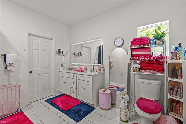205 Cedar ST, Suffolk, VA 23434