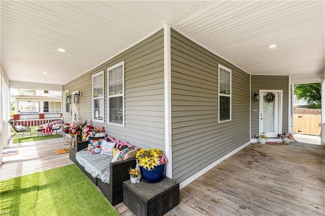205 Cedar ST, Suffolk, VA 23434