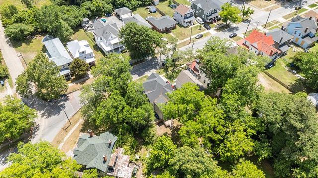 205 Cedar ST, Suffolk, VA 23434