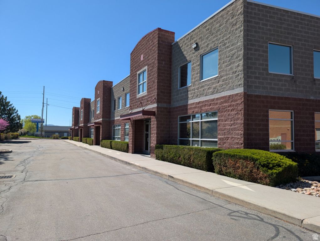 8731 S SANDY PKWY #108, Sandy, UT 84070 — photo 2