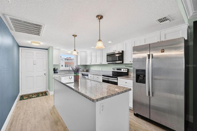 5555 GULF BOULEVARD 402, St Pete Beach, FL 33706