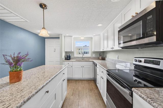 5555 GULF BOULEVARD 402, St Pete Beach, FL 33706