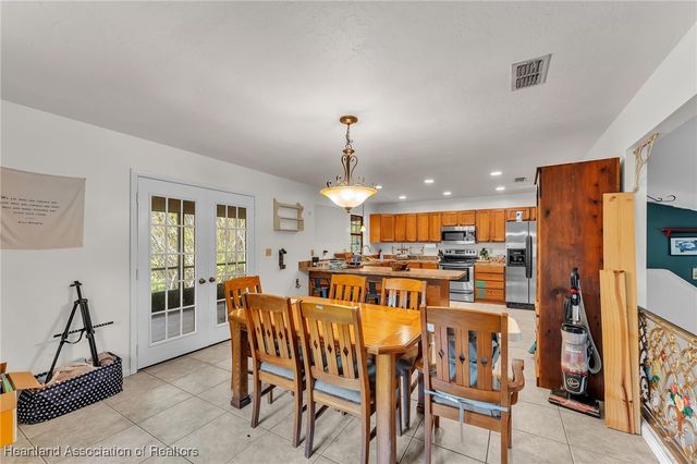 5324 Lafayette Avenue, Sebring, FL 33875