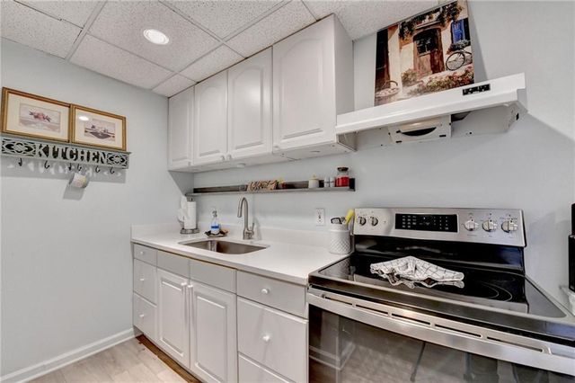 2152 Merrymount Drive, Suwanee, GA 30024