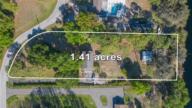 17616 EAGLE LANE, Lutz, FL 33558