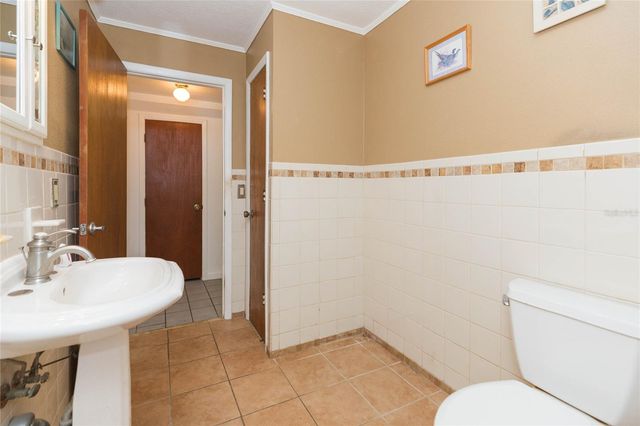 17616 EAGLE LANE, Lutz, FL 33558