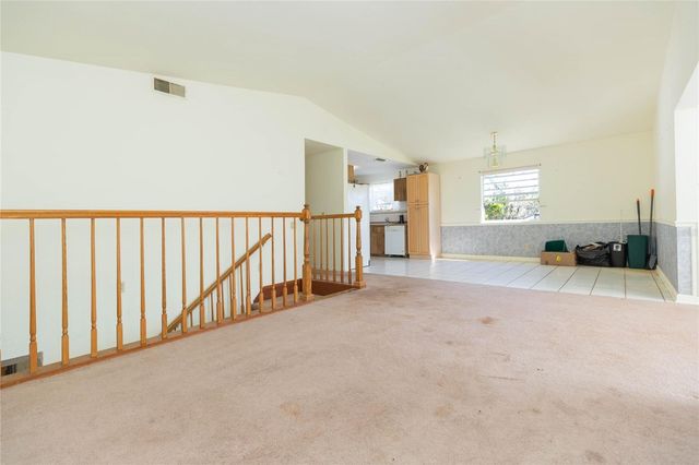 17616 EAGLE LANE, Lutz, FL 33558