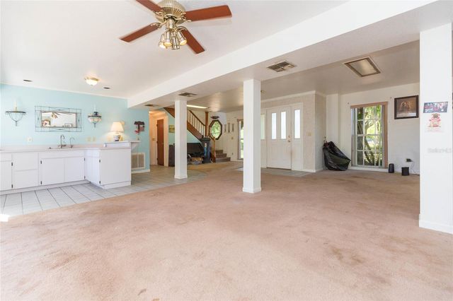 17616 EAGLE LANE, Lutz, FL 33558