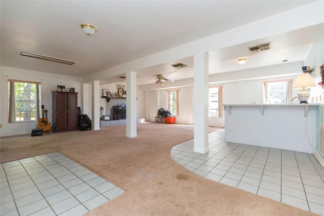 17616 EAGLE LANE, Lutz, FL 33558