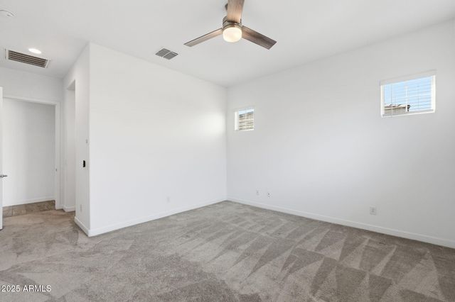 204 E TAURUS Place, Chandler, AZ 85249